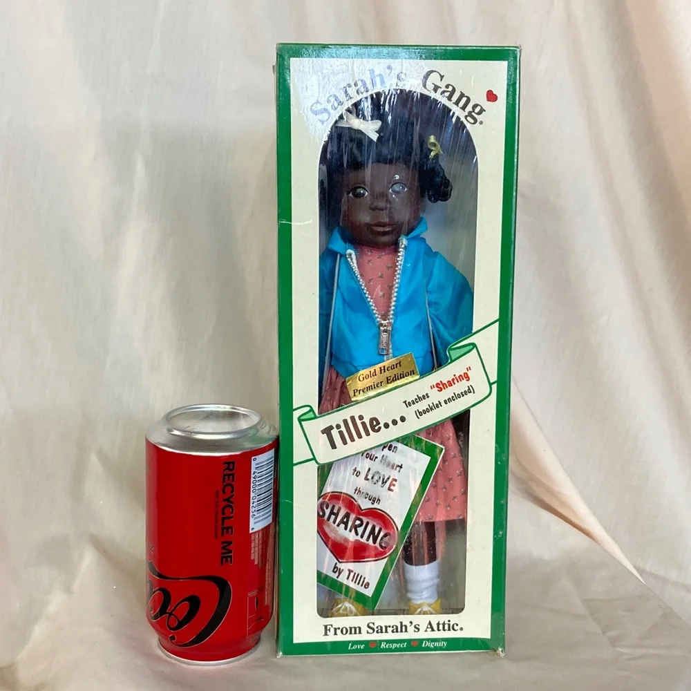 SARAH'S GANG FROM SARAH'S ATTIC - Tilly Teaches Sharing Booklet.NIB - Picture 11 of 11